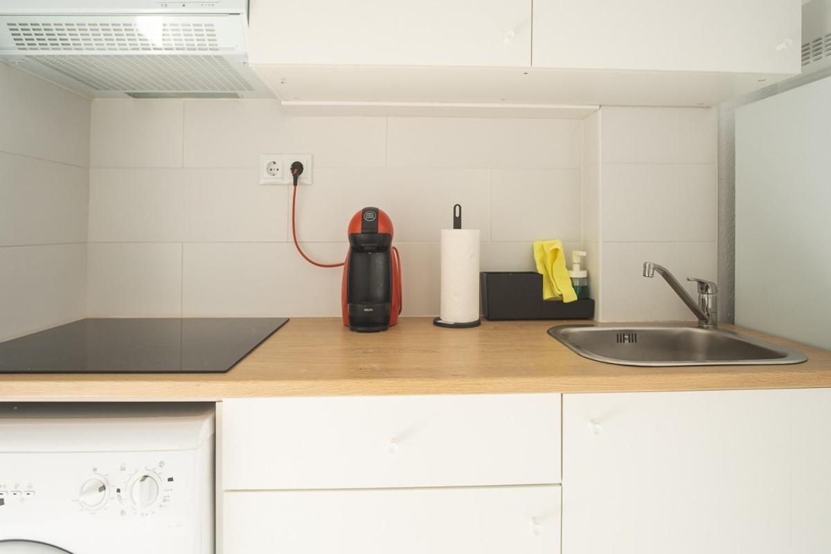Casa Carmelina Apartment ตอร์เรเวียคา ภายนอก รูปภาพ
